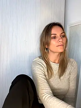 Milla  one online show from November 17, 2025, 10:52 am