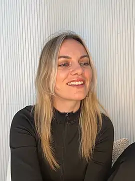 Milla  one online show from February 4, 2026, 12:44 pm