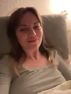 Snapshot of Milla__one chatting on March 13, 2025, 9:59 pm Milla  one online show from March 13, 2025, 9:59 pm