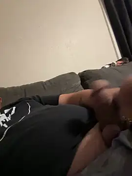 Snapshot of ThickCock8989 chatting on February 11, 2025, 3:50 am ThickCock8989 online show from February 11, 2025, 3:50 am