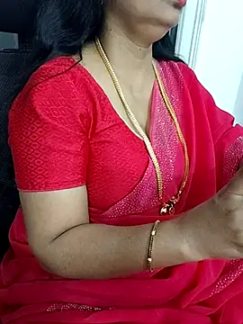 Snapshot of Deepthi_Mysore chatting on March 14, 2025, 1:13 pm Deepthi Mysore online show from March 14, 2025, 1:13 pm