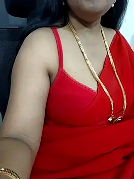 Snapshot of Deepthi_Mysore chatting on March 17, 2025, 12:53 am Deepthi Mysore online show from March 17, 2025, 12:53 am