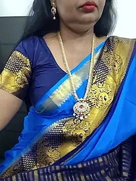 Snapshot of Deepthi_Mysore chatting on November 1, 2025, 6:19 am Deepthi Mysore online show from November 1, 2025, 6:19 am