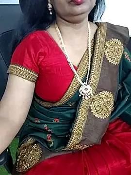 Snapshot of Deepthi_Mysore chatting on March 6, 2025, 12:41 pm Deepthi Mysore online show from March 6, 2025, 12:41 pm