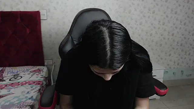 Snapshot of kayla_k18 chatting on March 14, 2025, 7:34 pm kayla k18 online show from March 14, 2025, 7:34 pm