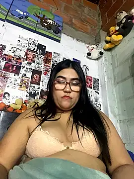 dafne19  online show from January 13, 2026, 5:44 am