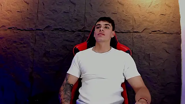 Snapshot of joseph_boy chatting on December 4, 2025, 11:53 am joseph boy online show from December 4, 2025, 11:53 am