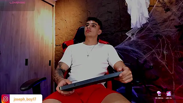 Snapshot of joseph_boy chatting on October 30, 2025, 12:03 pm joseph boy online show from October 30, 2025, 12:03 pm