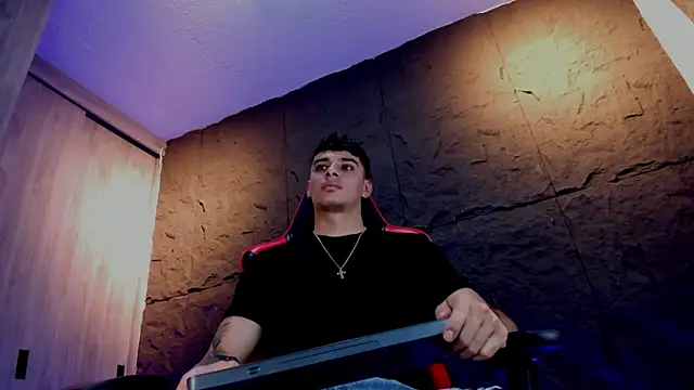 Snapshot of joseph_boy chatting on November 13, 2025, 12:09 pm joseph boy online show from November 13, 2025, 12:09 pm