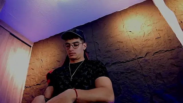 Snapshot of joseph_boy chatting on November 5, 2025, 11:46 am joseph boy online show from November 5, 2025, 11:46 am