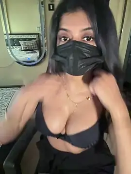 Snapshot of Aakanshaa__ chatting on February 26, 2026, 4:34 am Aakanshaa online show from February 26, 2026, 4:34 am