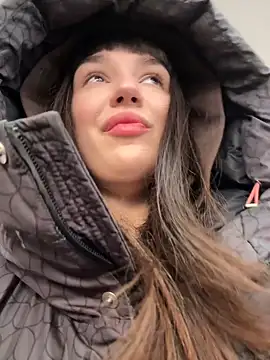 Sophie Avory online show from February 5, 2025, 11:44 am