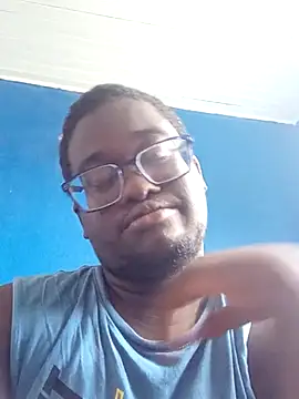 Jeanlaurent972 online show from October 28, 2025, 1:43 pm