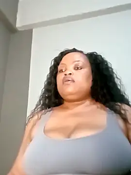 Snapshot of hugemelonsxxx chatting on October 15, 2025, 7:00 pm hugemelonsxxx online show from October 15, 2025, 7:00 pm