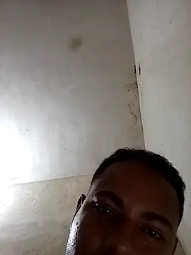 Snapshot of AlkalineCalmness chatting on November 12, 2025, 6:23 pm AlkalineCalmness online show from November 12, 2025, 6:23 pm