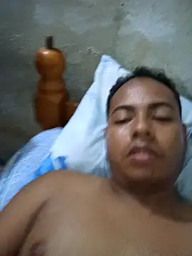 Snapshot of AlkalineCalmness chatting on December 1, 2025, 9:04 pm AlkalineCalmness online show from December 1, 2025, 9:04 pm