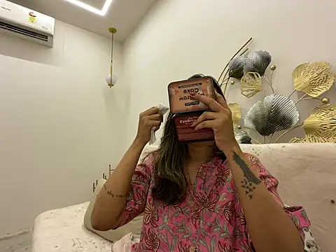 MaYaa  11 online show from March 27, 2026, 7:28 am