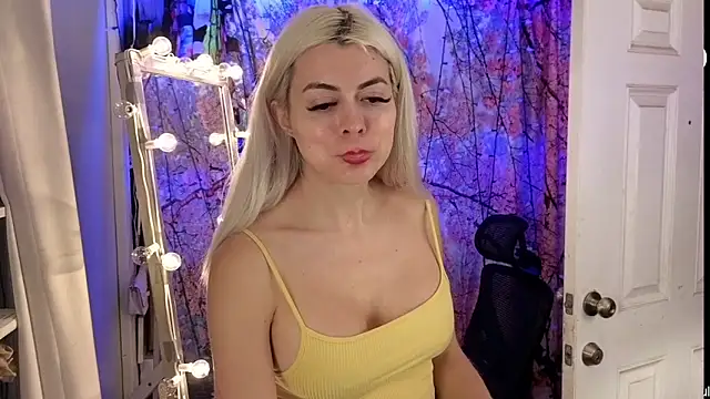 cunty tranny lydia online show from May 14, 2026, 5:26 am