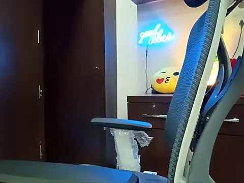 GoldnessAishu online show from March 9, 2025, 8:31 pm