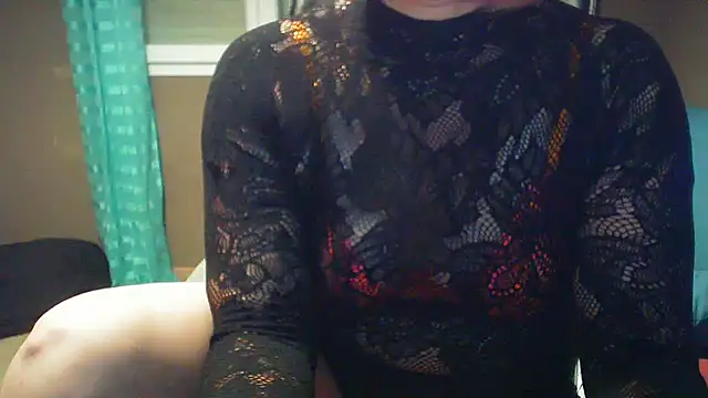 Snapshot of Raptor82 chatting on November 26, 2025, 8:42 pm Raptor82 online show from November 26, 2025, 8:42 pm