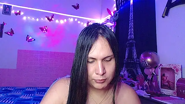 Snapshot of julianasweet69 chatting on February 25, 2026, 1:06 am julianasweet69 online show from February 25, 2026, 1:06 am