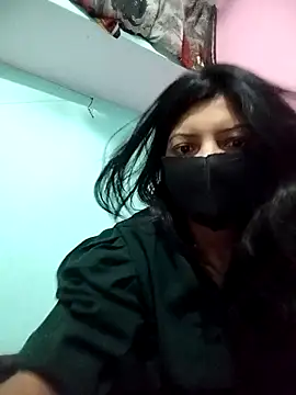 Snapshot of Hotty-Divya chatting on April 24, 2026, 3:19 am Hotty-Divya online show from April 24, 2026, 3:19 am