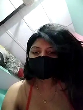 Snapshot of Hotty-Divya chatting on May 10, 2026, 3:54 am Hotty-Divya online show from May 10, 2026, 3:54 am