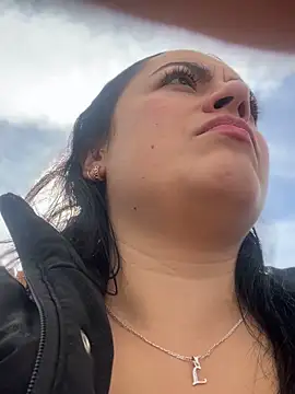 Lesly 10- online show from May 23, 2026, 8:41 pm