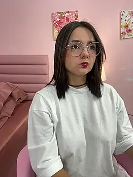 Snapshot of kae_styles chatting on December 5, 2025, 8:06 pm kae styles online show from December 5, 2025, 8:06 pm