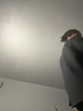 SluttyLyfe4L online show from April 5, 2026, 8:15 pm