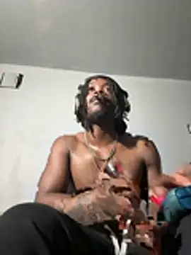 SluttyLyfe4L online show from February 25, 2026, 5:24 pm