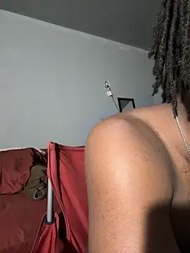 Snapshot of SluttyLyfe4L chatting on October 27, 2025, 8:15 am SluttyLyfe4L online show from October 27, 2025, 8:15 am