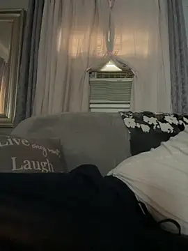 Snapshot of theoneandonlyniko chatting on October 19, 2025, 5:37 pm theoneandonlyniko online show from October 19, 2025, 5:37 pm