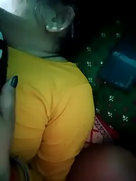 Snapshot of Lustyful_Couple chatting on January 2, 2025, 10:01 pm Lustyful Couple online show from January 2, 2025, 10:01 pm