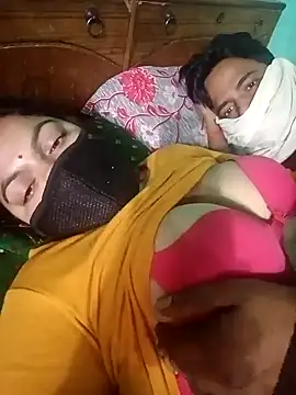 Snapshot of Lustyful_Couple chatting on January 20, 2025, 10:26 pm Lustyful Couple online show from January 20, 2025, 10:26 pm