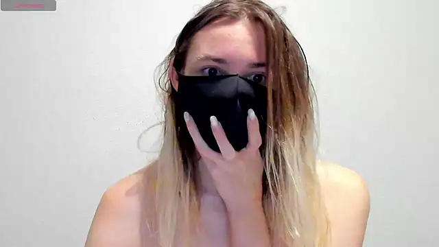 DaisyWildes online show from December 21, 2024, 5:39 pm