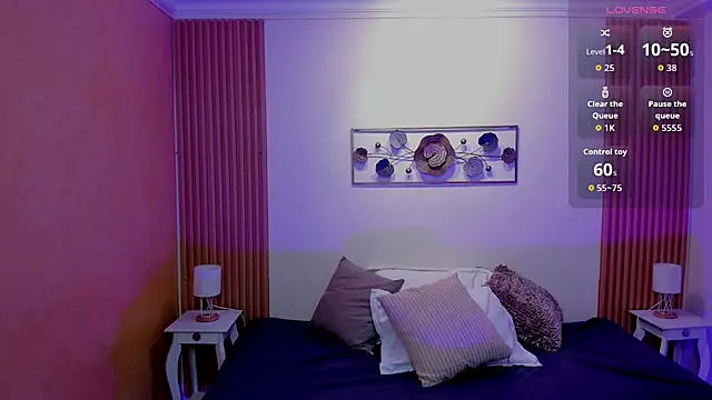 cat kitty18  online show from April 13, 2026, 6:34 pm