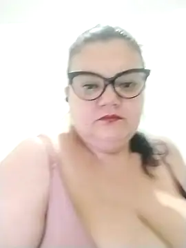 Snapshot of Madisonpalacio chatting on February 10, 2026, 10:09 pm Madisonpalacio online show from February 10, 2026, 10:09 pm