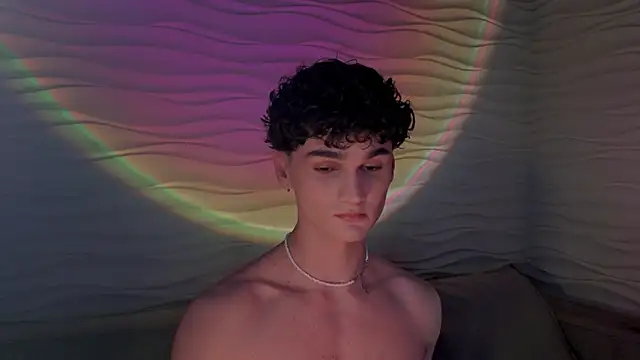 adam 21cm   online show from February 23, 2025, 4:35 pm