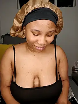 Snapshot of DrippinCaramelCutie chatting on November 22, 2025, 10:30 pm DrippinCaramelCutie online show from November 22, 2025, 10:30 pm