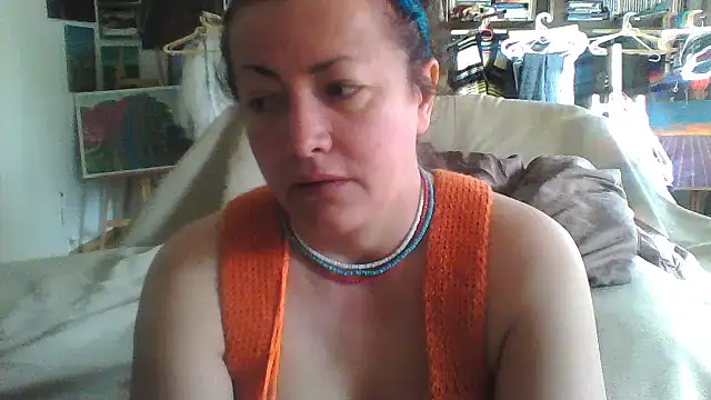Snapshot of MariaAnaSunshine chatting on March 9, 2026, 9:02 am MariaAnaSunshine online show from March 9, 2026, 9:02 am