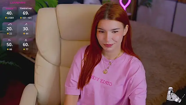 Snapshot of RedShinee chatting on September 30, 2025, 6:08 am RedShinee online show from September 30, 2025, 6:08 am