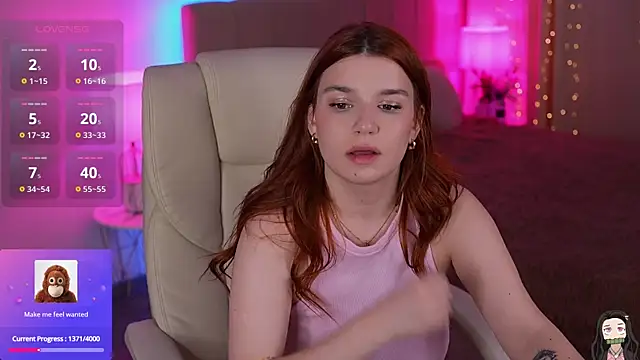 Snapshot of RedShinee chatting on March 8, 2025, 10:56 pm RedShinee online show from March 8, 2025, 10:56 pm