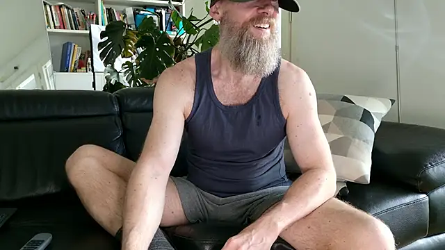 edosilver online show from September 22, 2025, 3:18 pm