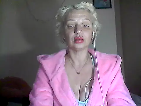 MaryJane441 online show from April 8, 2026, 8:10 pm