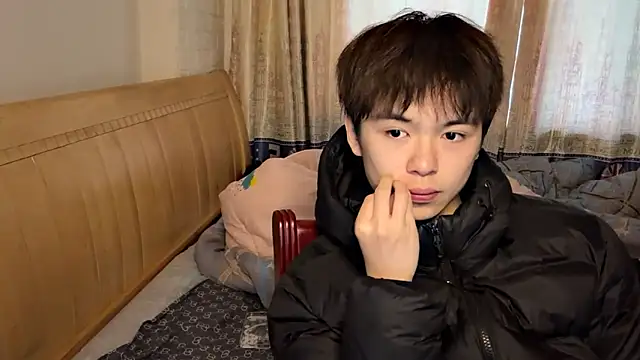 xiaottt1918 online show from January 22, 2025, 9:24 am