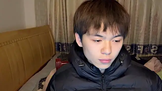 xiaottt1918 online show from January 25, 2025, 12:47 pm