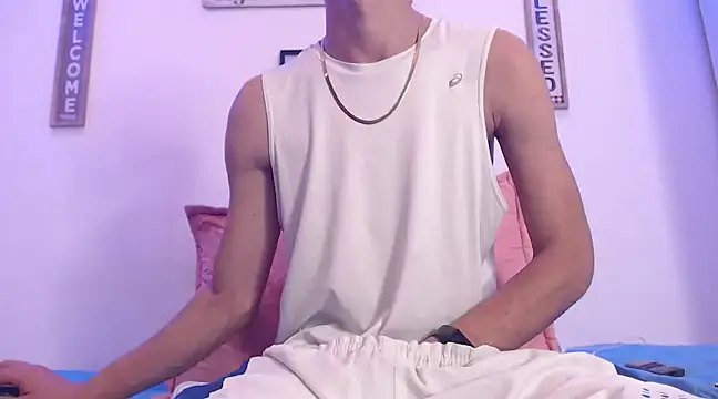 Snapshot of harrytomson_1 chatting on March 4, 2025, 6:26 am harrytomson 1 online show from March 4, 2025, 6:26 am