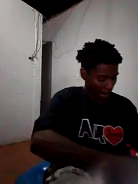 Percybr4561 online show from November 6, 2025, 7:18 pm