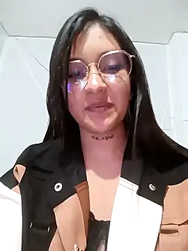 Snapshot of Nalaa_Sc chatting on December 19, 2024, 4:56 am Nalaa Sc online show from December 19, 2024, 4:56 am